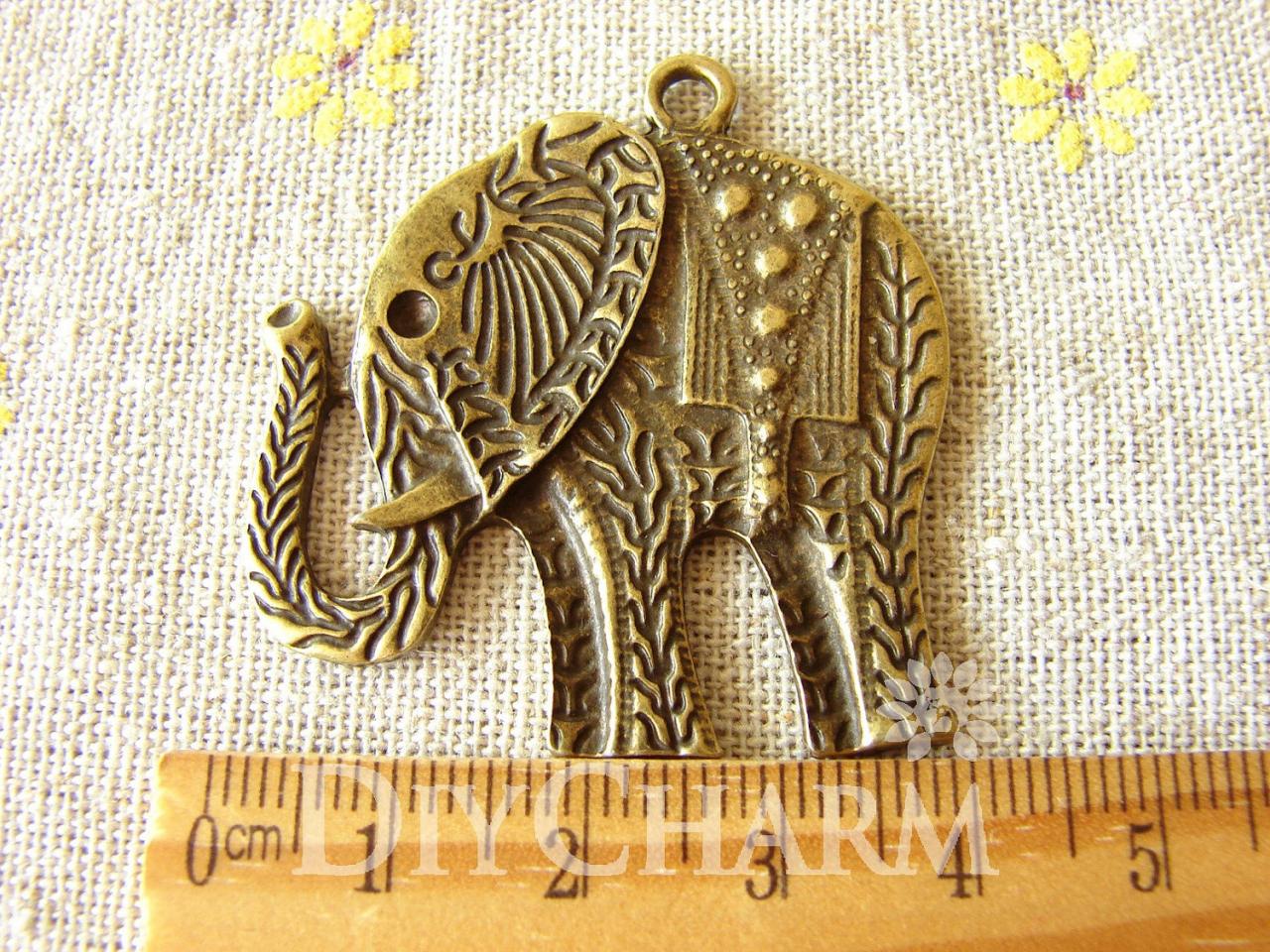 A Lucky Charm Bronze Elephant Pendants Rich Dresses 40x40mm 5pcs